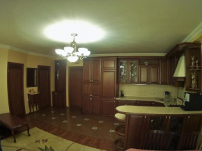 Apartment on Shevchenko / Tamanskaya 1А